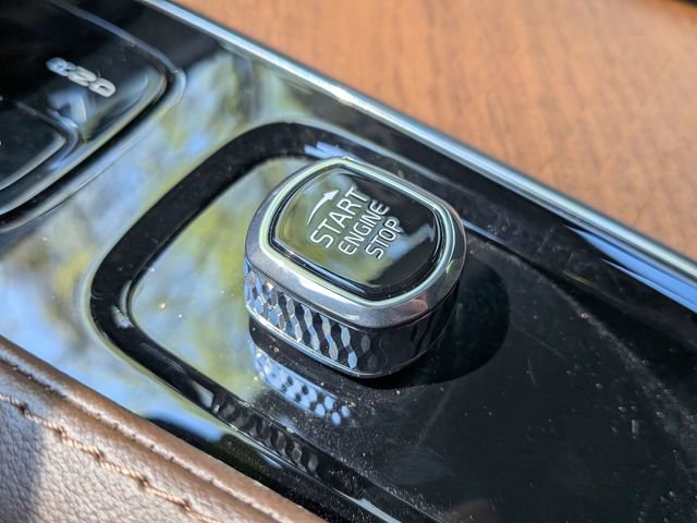Certified 2023 Volvo XC90 T8 Plus w/ Protection Package AWD/4WD image 20