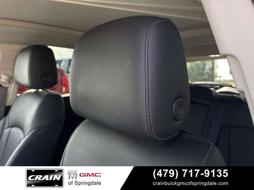 Used 2020 Buick Envision Premium w/ Driver Confidence Package AWD/4WD image 22