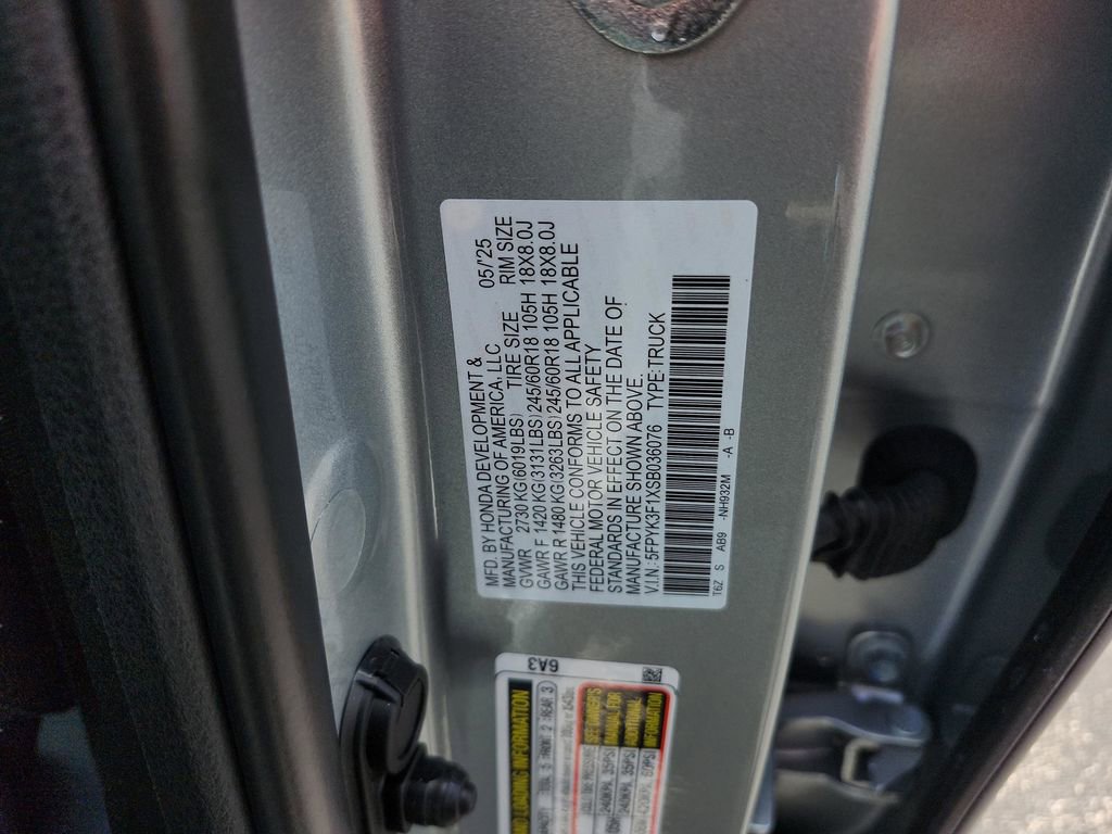 Used 2025 Honda Ridgeline Sport image 35