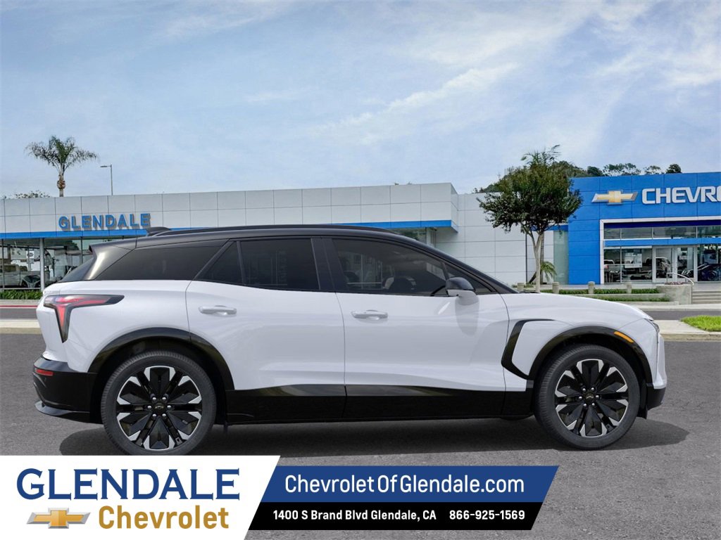 New 2026 Chevrolet Blazer EV RS image 5