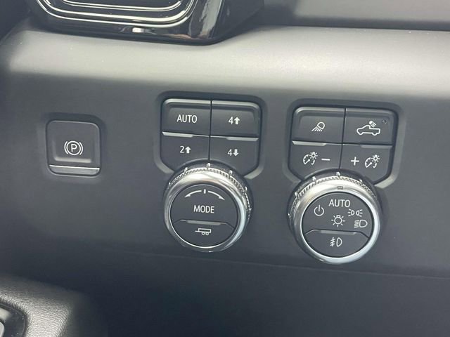 Certified 2024 GMC Sierra 1500 AT4 w/ AT4 Preferred Package AWD/4WD image 27