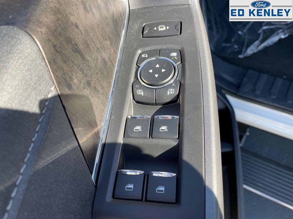 New 2026 Ford F350 Lariat w/ Tremor Off-Road Package image 27