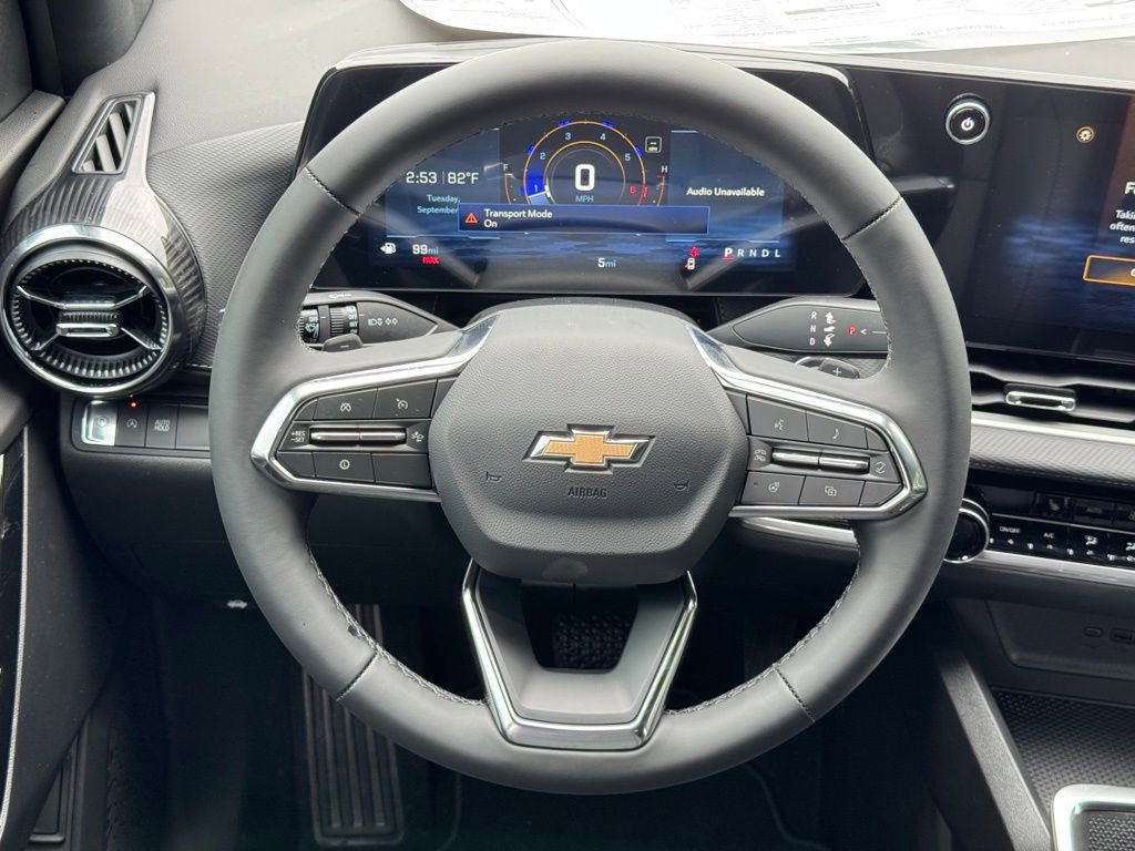 New 2026 Chevrolet Equinox LT w/ Convenience Package II image 18