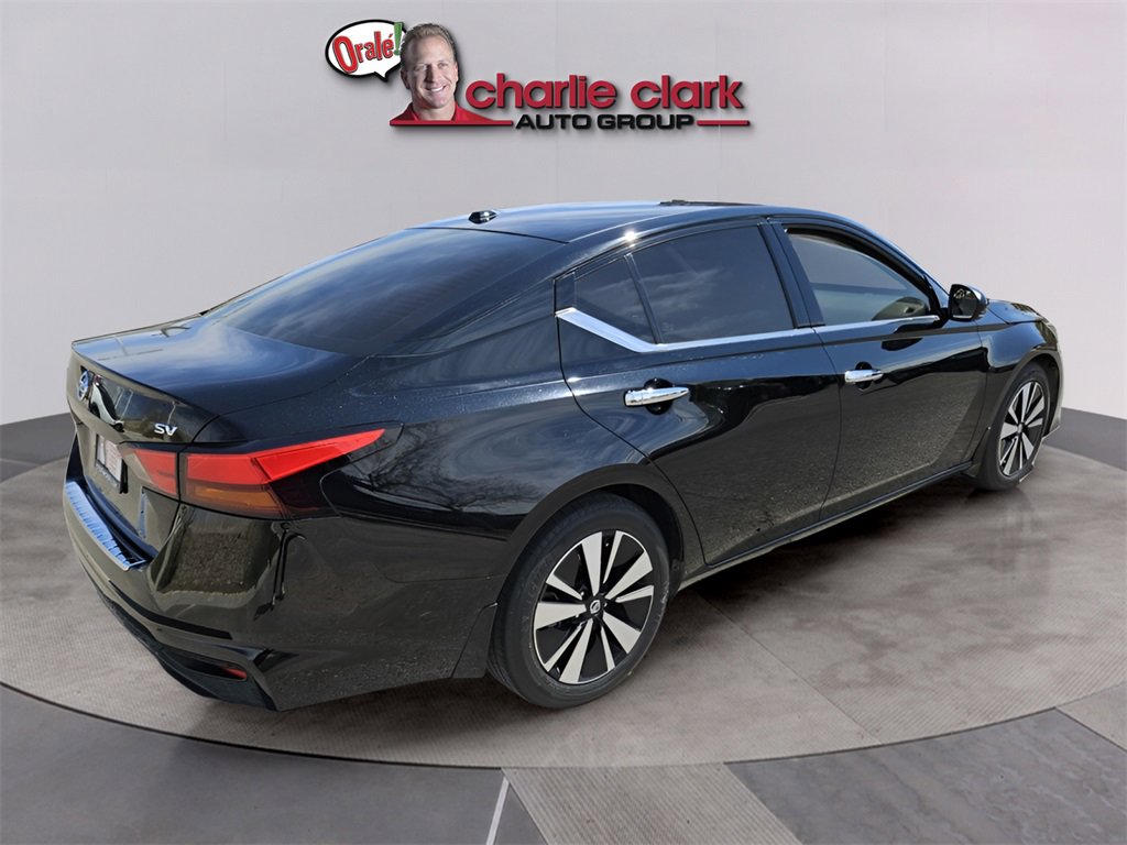 Used 2020 Nissan Altima 2.5 SV image 6