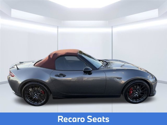 Used 2018 MAZDA MX-5 Miata Club w/ Brembo/BBS Recaro Package RWD image 5