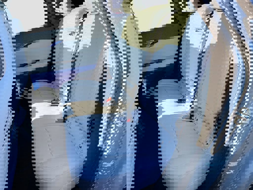 New 2026 Cadillac Optiq Sport 1 w/ LPO, Floor Liner Package image 26