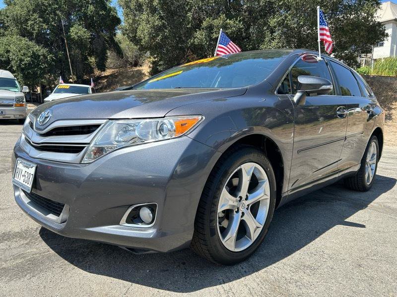 Used 2015 Toyota Venza XLE w/ XLE Premium Package FWD image 1