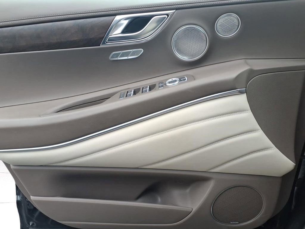 Used 2024 Genesis GV80 2.5T w/ Advanced Package image 21