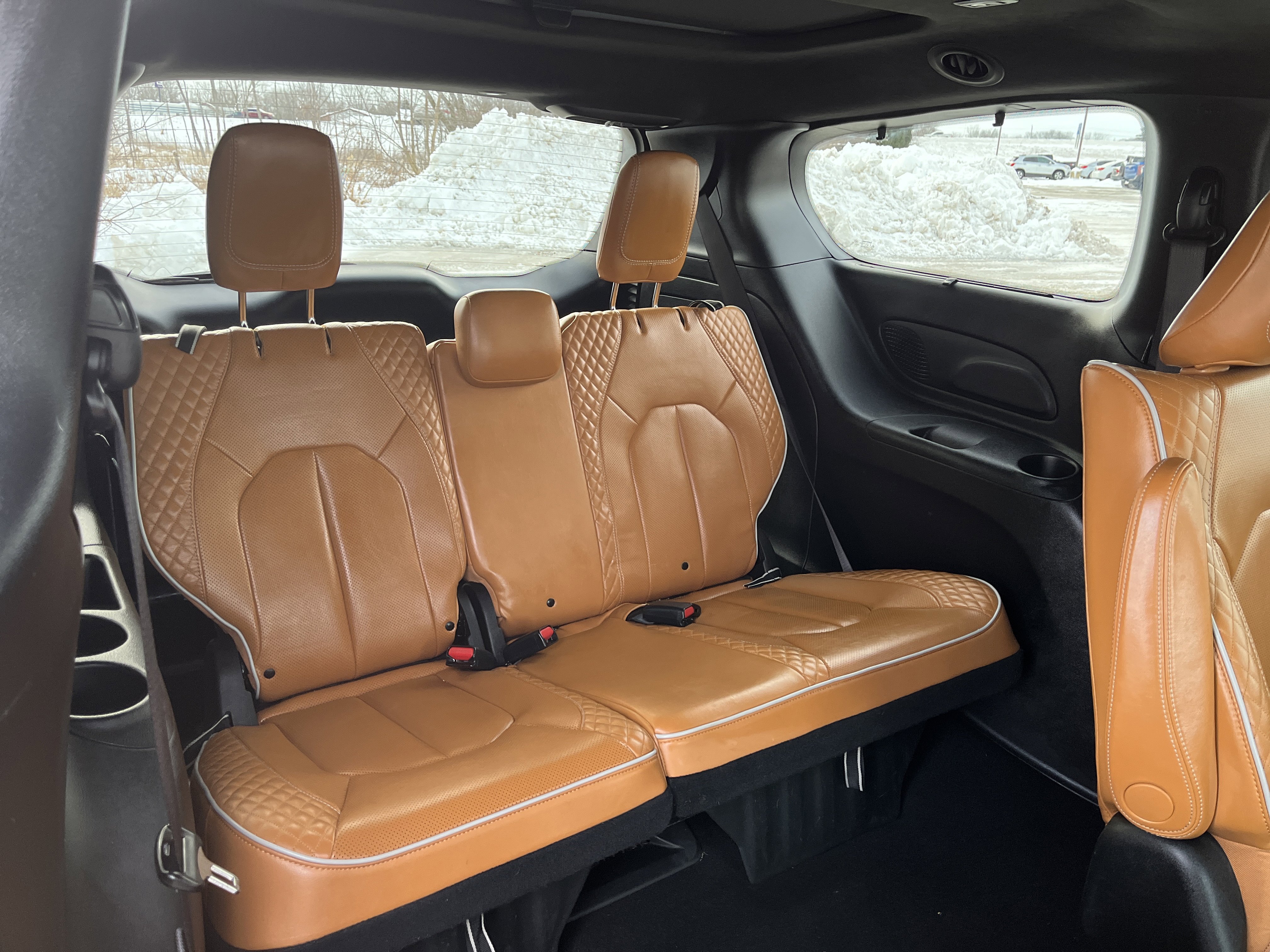 Used 2021 Chrysler Pacifica Pinnacle image 15