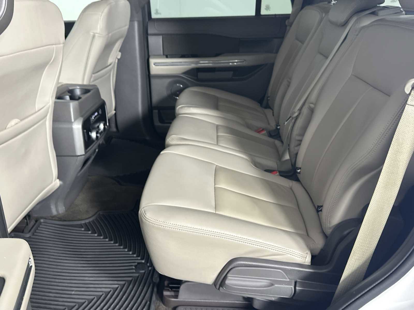 Certified 2020 Ford Expedition XLT image 22