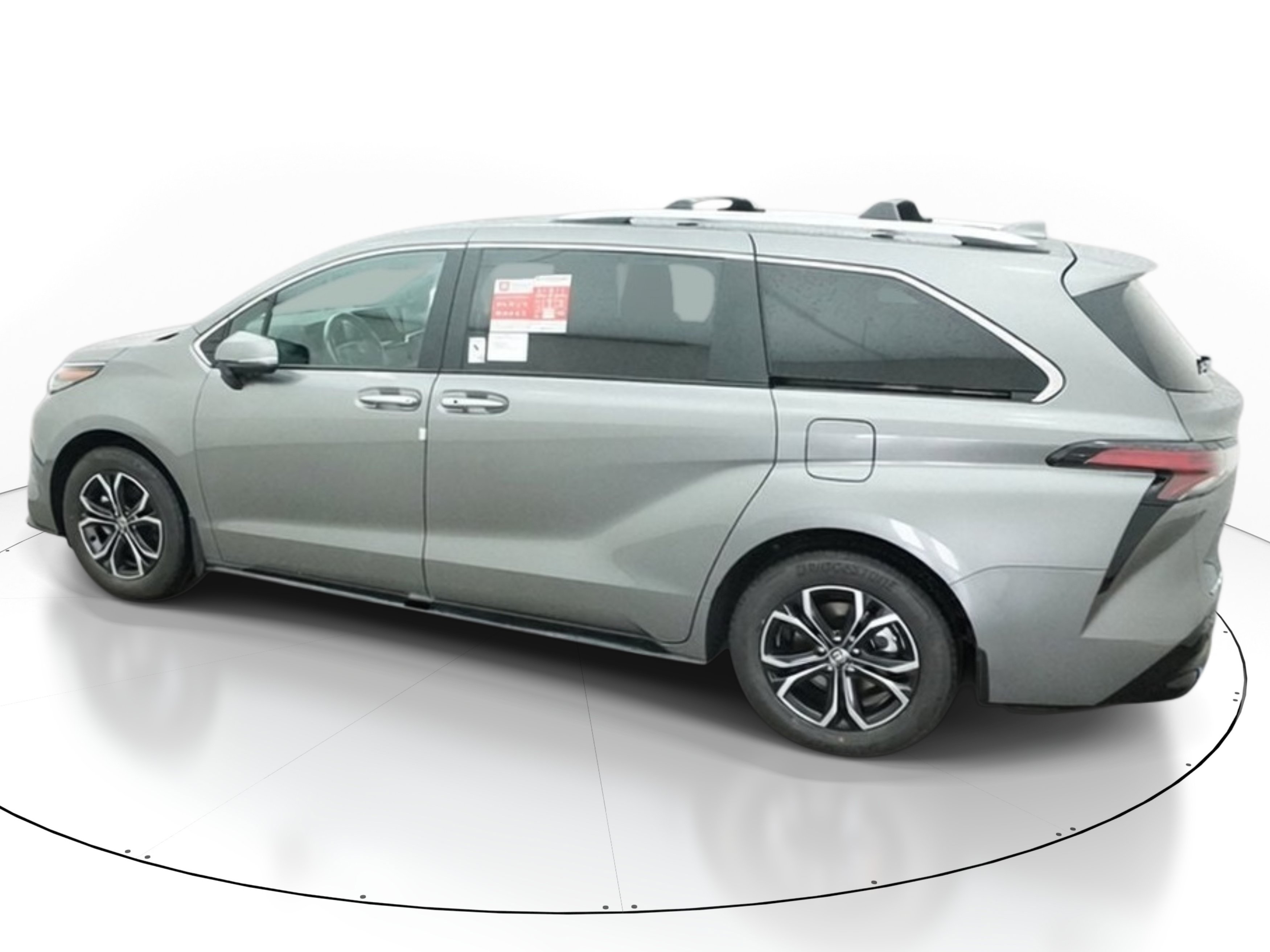 New 2026 Toyota Sienna Platinum AWD/4WD image 4