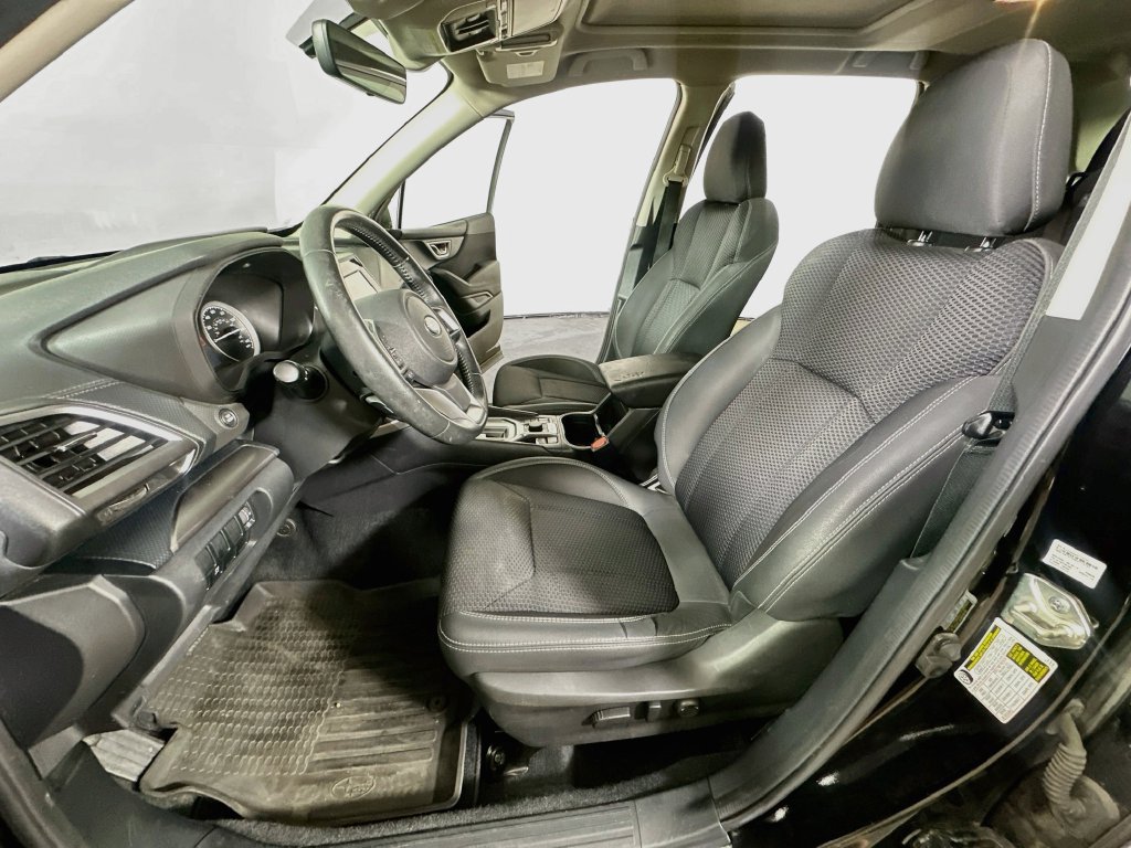 Used 2020 Subaru Forester Premium AWD/4WD image 17
