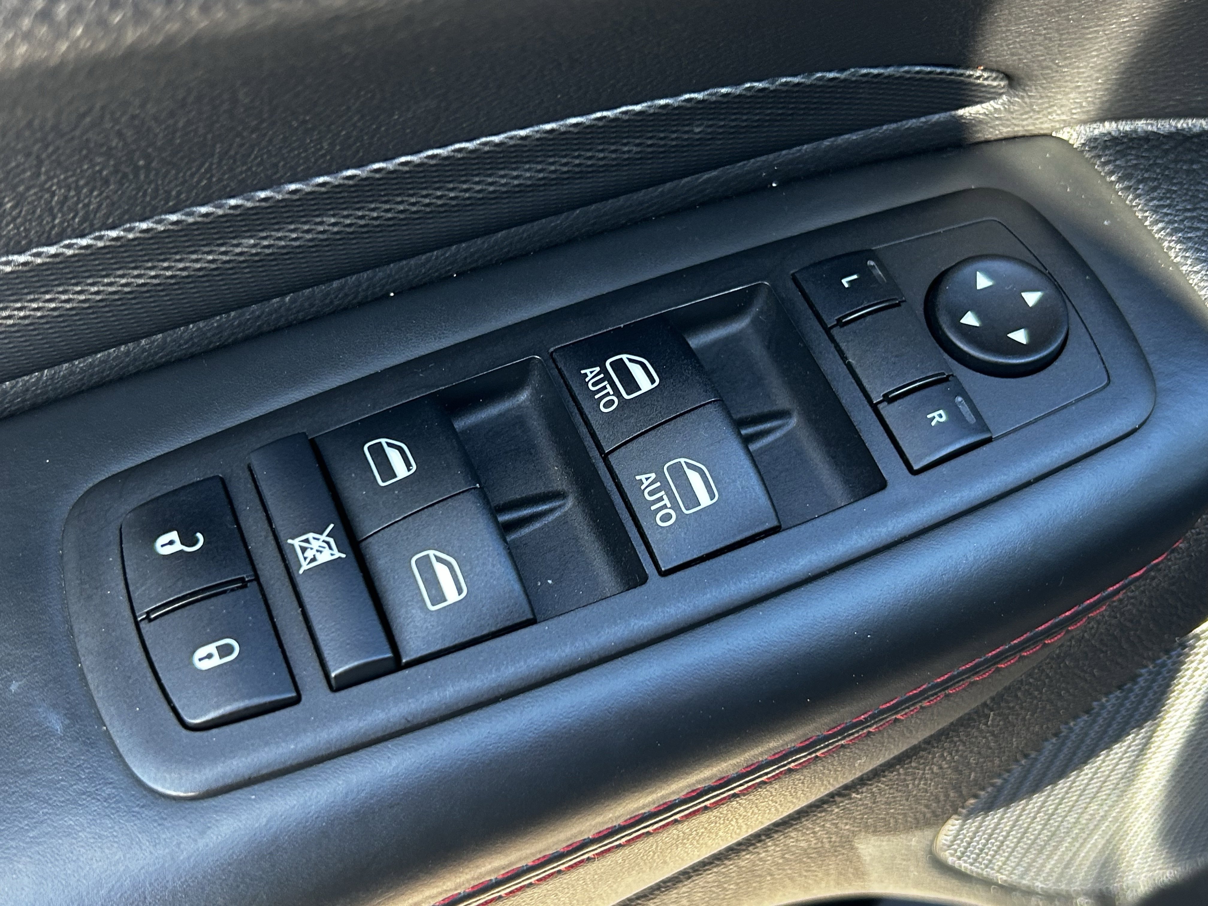 Certified 2024 Dodge Durango GT image 21