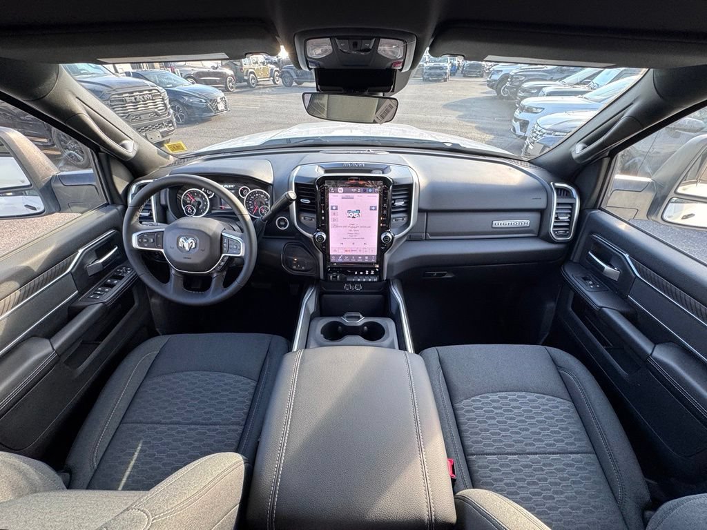 New 2026 RAM 2500 Big Horn AWD/4WD image 24