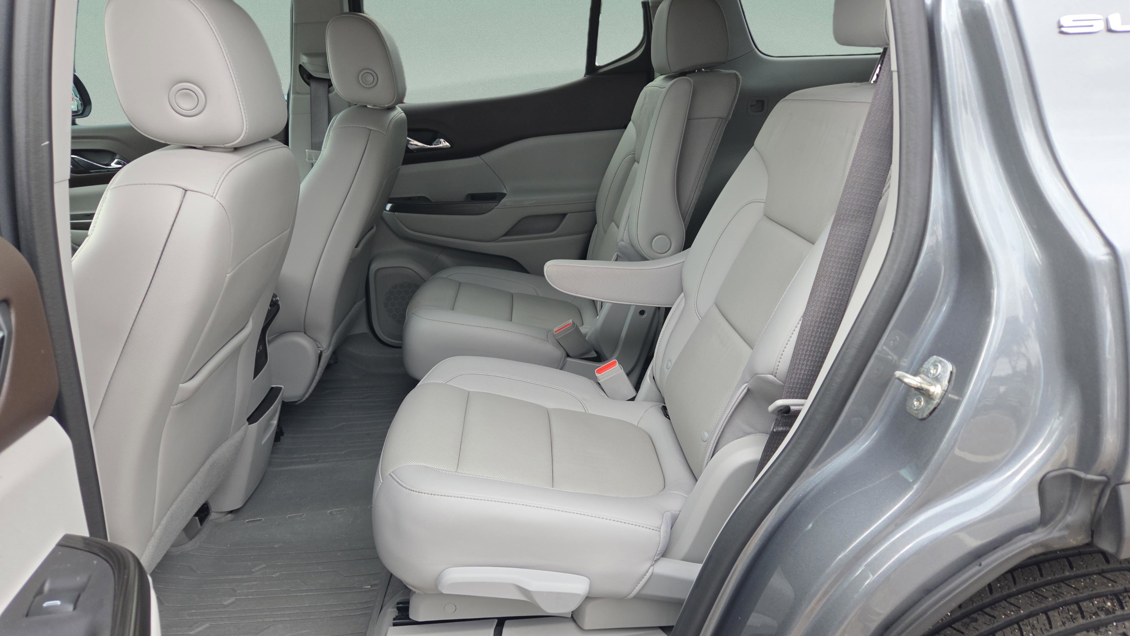 Used 2022 GMC Acadia SLT w/ Technology Package image 20