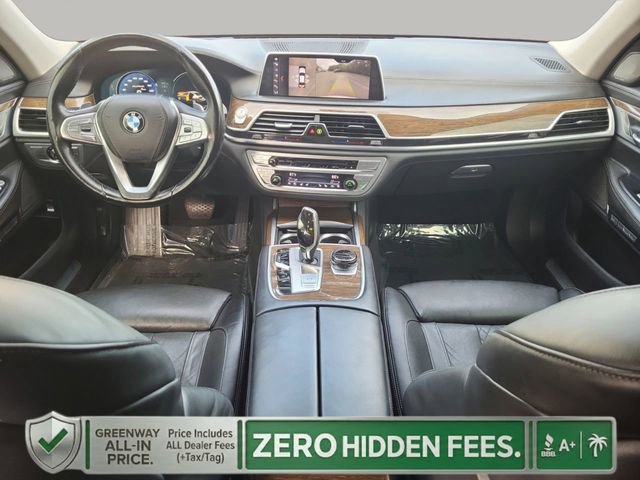 Used 2018 BMW 750i RWD image 20