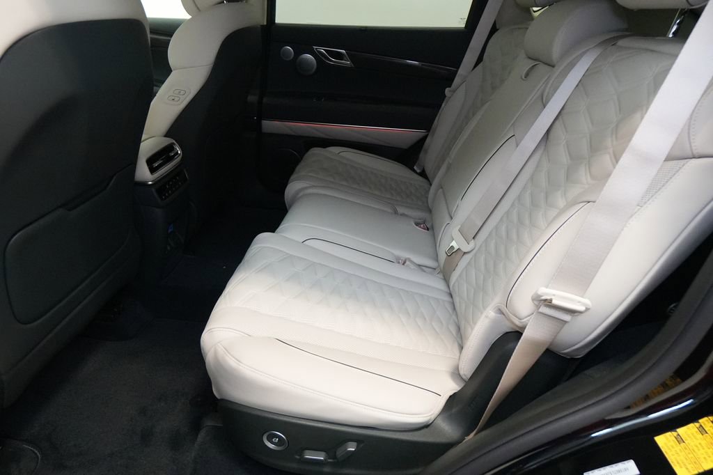 New 2026 Genesis GV80 3.5T e-SC image 24