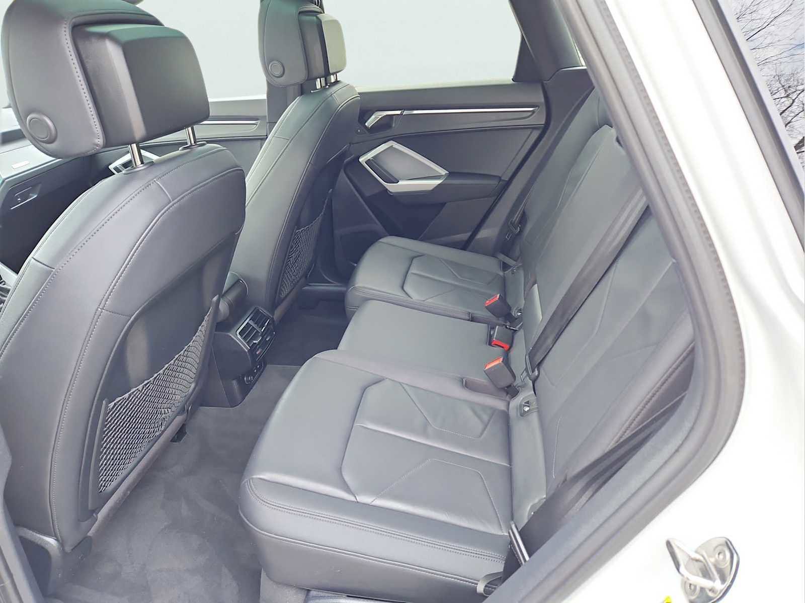 Used 2023 Audi Q3 2.0T Premium Plus image 32