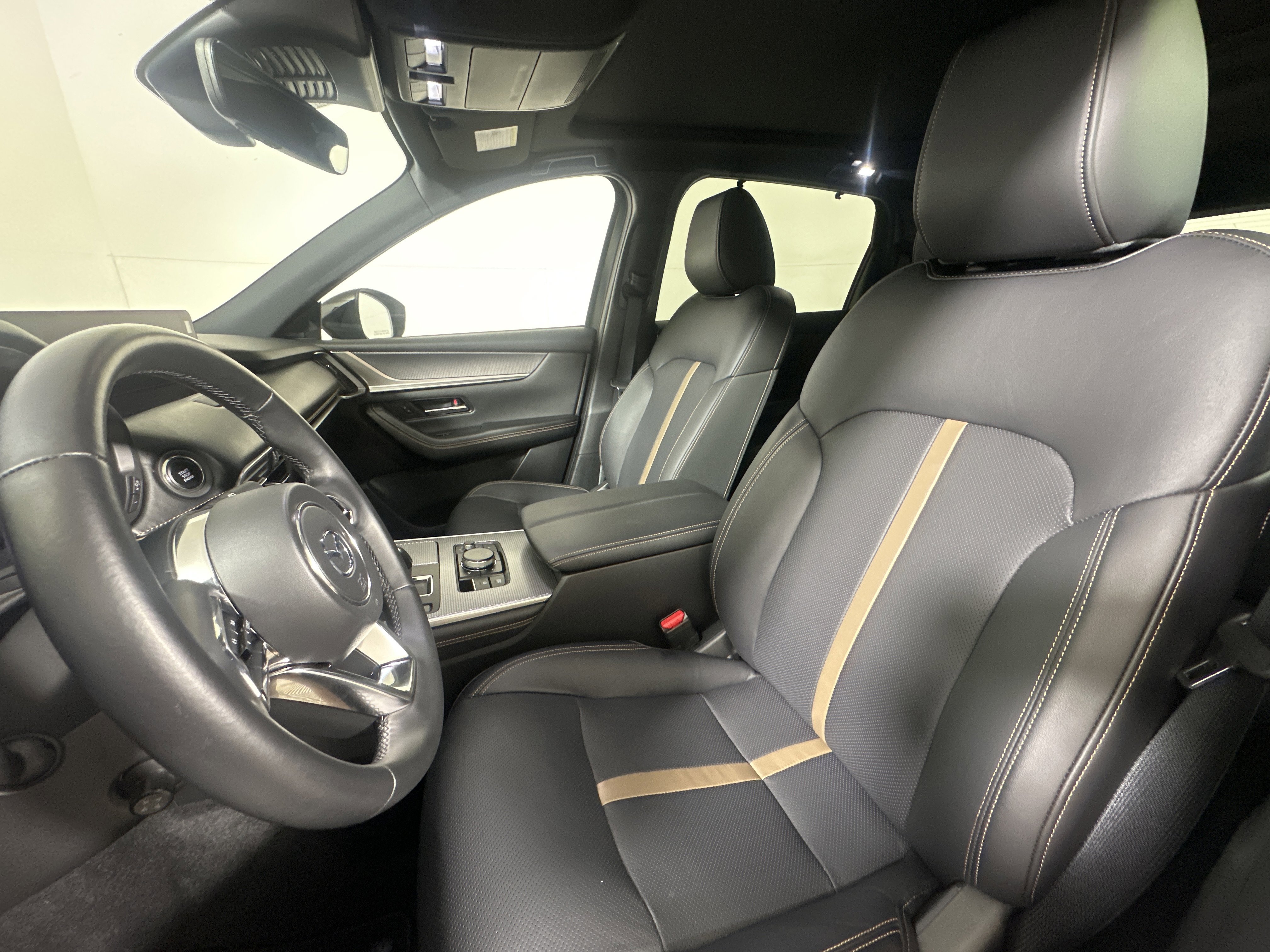 Used 2025 MAZDA CX-70 3.3 Turbo S w/ Premium Package image 9