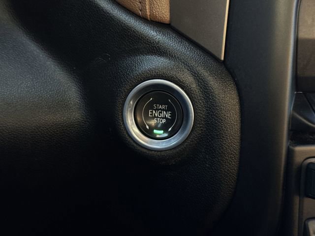 Used 2023 Chevrolet Silverado 3500 High Country image 17