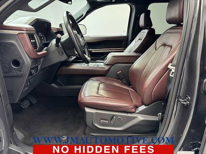 Used 2023 Ford Expedition Limited image 13