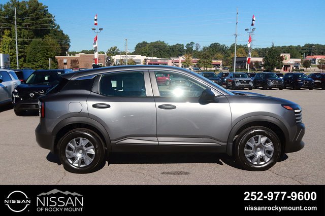 New 2027 Nissan Kicks S FWD image 4