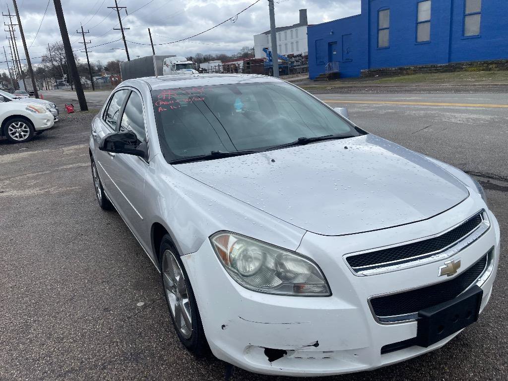 Used 2012 Chevrolet Malibu LT w/ Sunroof Package image 3