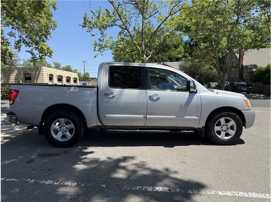 Used 2004 Nissan Titan SE w/ (Pop) Se Popular Pkg W/Bench RWD image 3