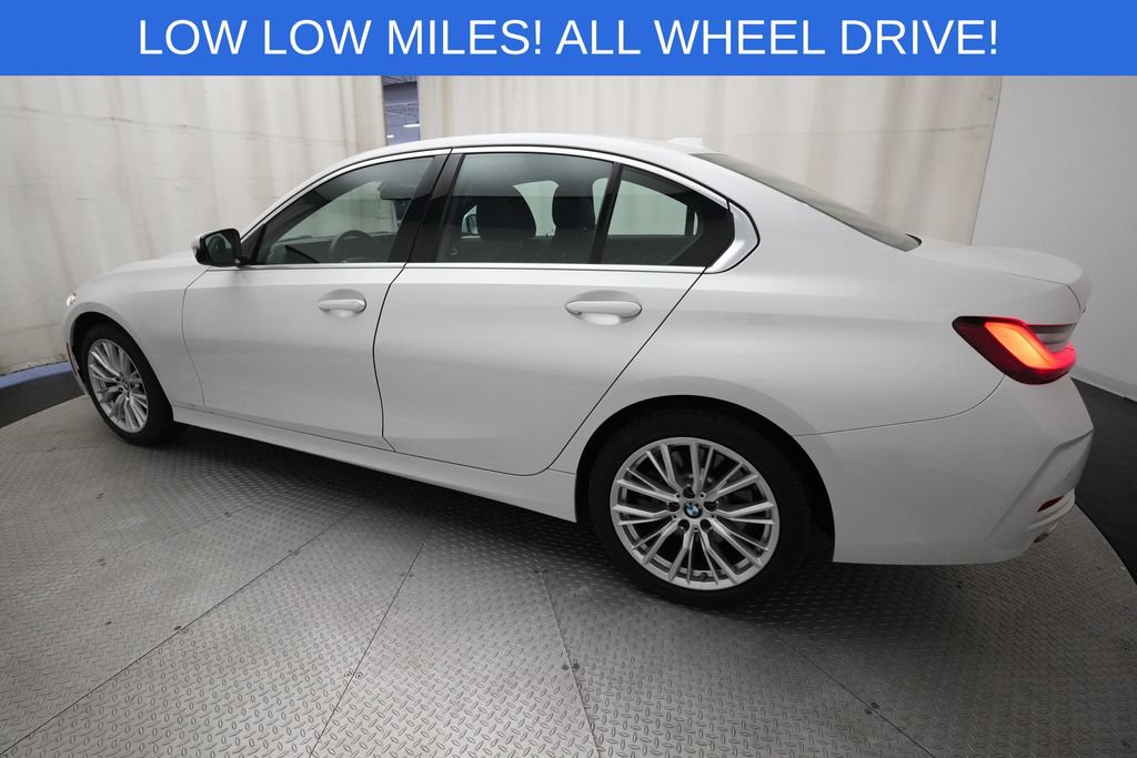 Used 2024 BMW 330i xDrive Sedan AWD/4WD image 33
