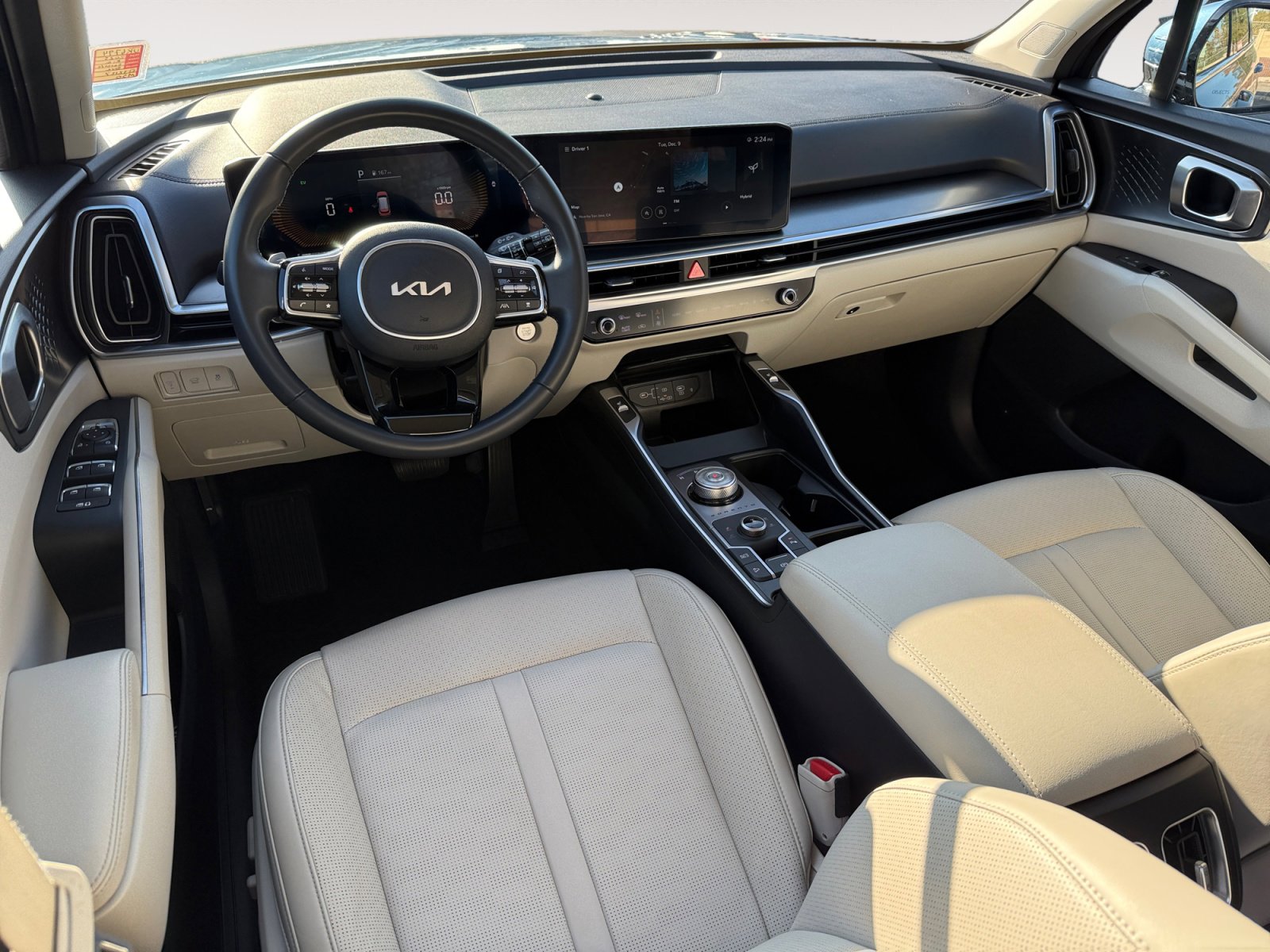 Certified 2025 Kia Sorento EX image 15