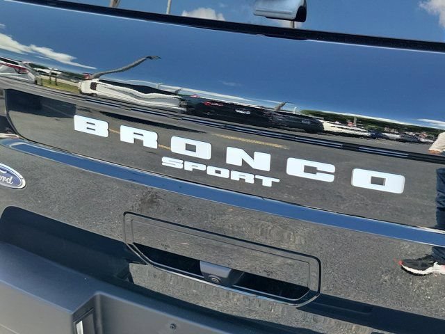 Used 2024 Ford Bronco Sport Outer Banks w/ Tech Package AWD/4WD image 7
