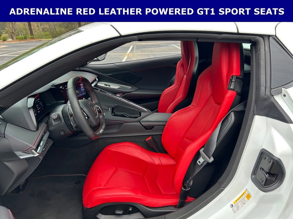 Used 2024 Chevrolet Corvette Z06 RWD image 5