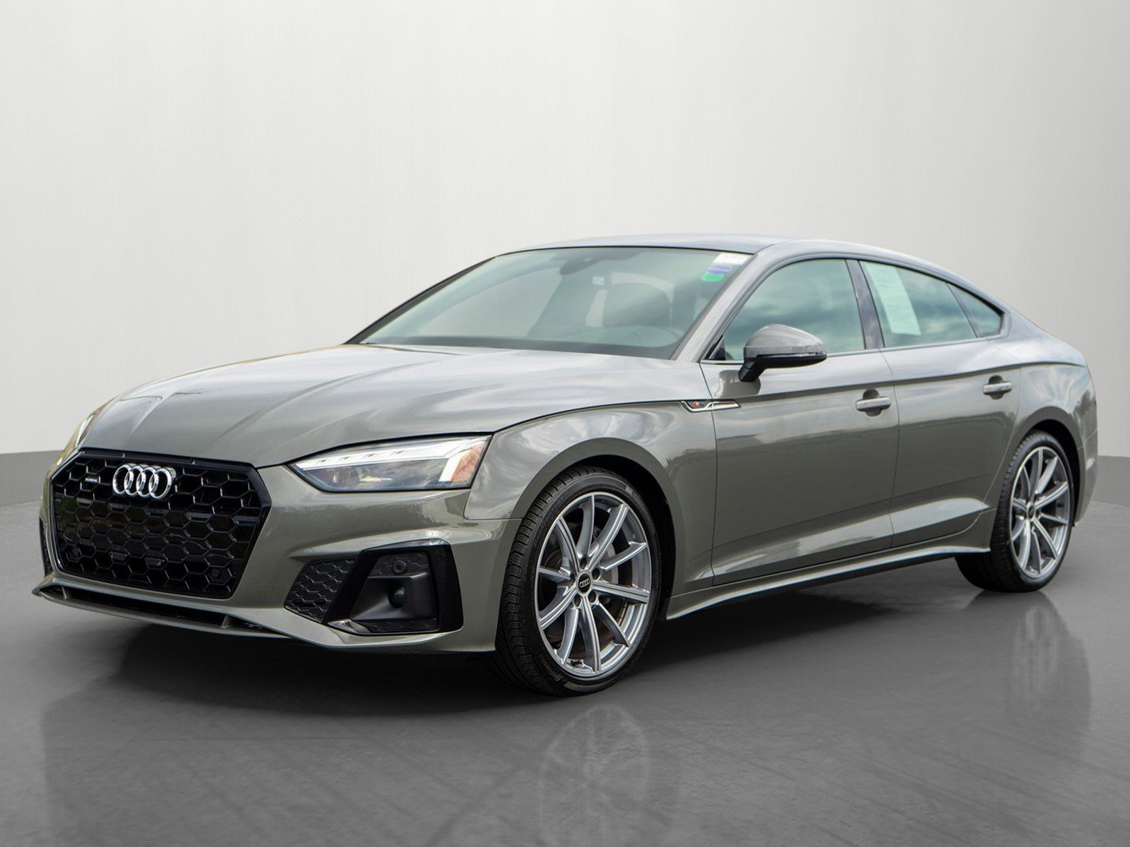 Used 2025 Audi A5 2.0T Premium Plus AWD/4WD image 3