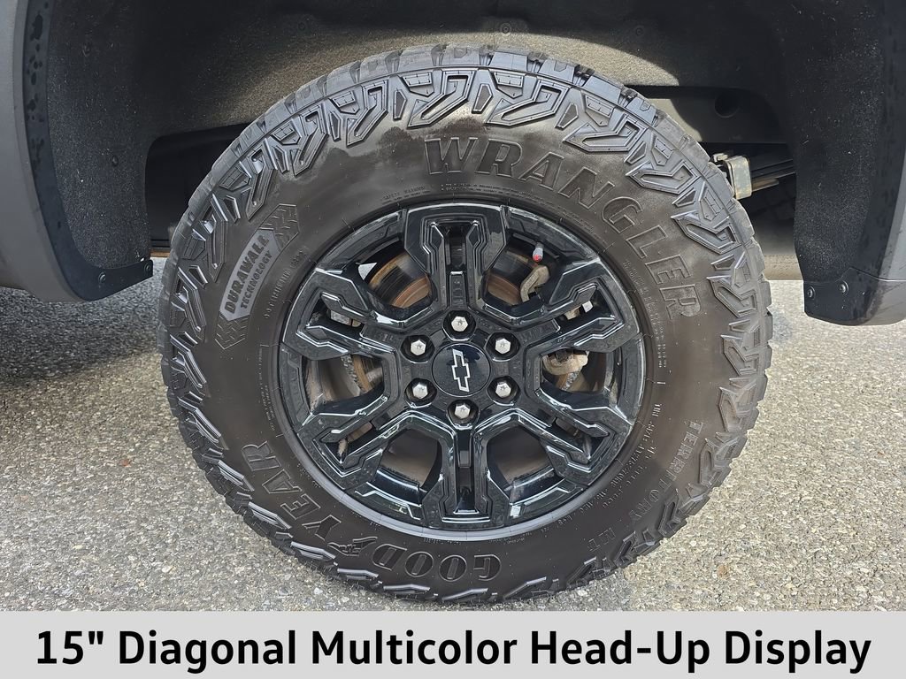 Used 2022 Chevrolet Silverado 1500 ZR2 w/ Technology Package image 9