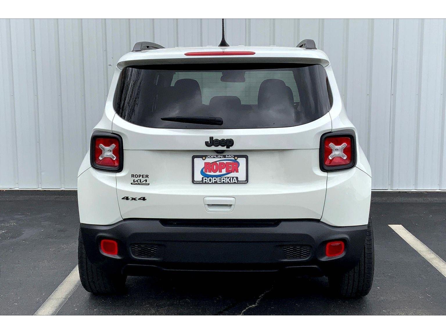 Used 2023 Jeep Renegade Altitude image 4