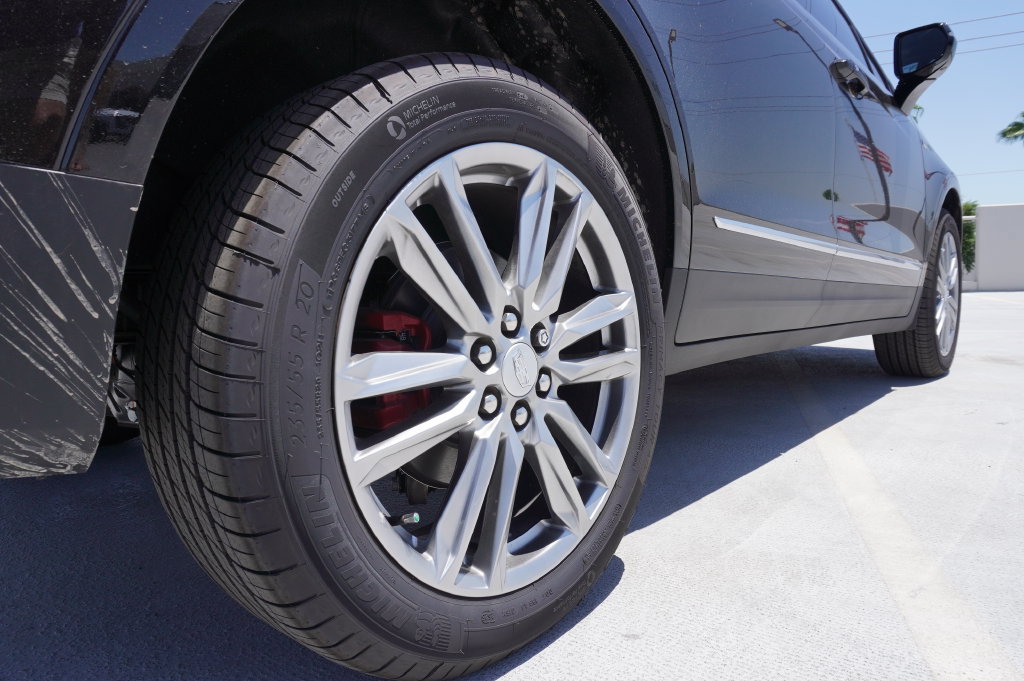 New 2025 Cadillac XT5 Sportv w/ Technology Package AWD/4WD image 6