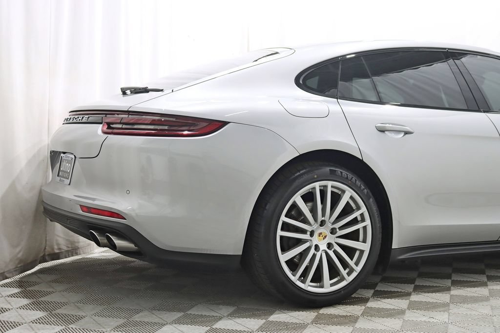 Used 2017 Porsche Panamera 4S AWD/4WD image 9