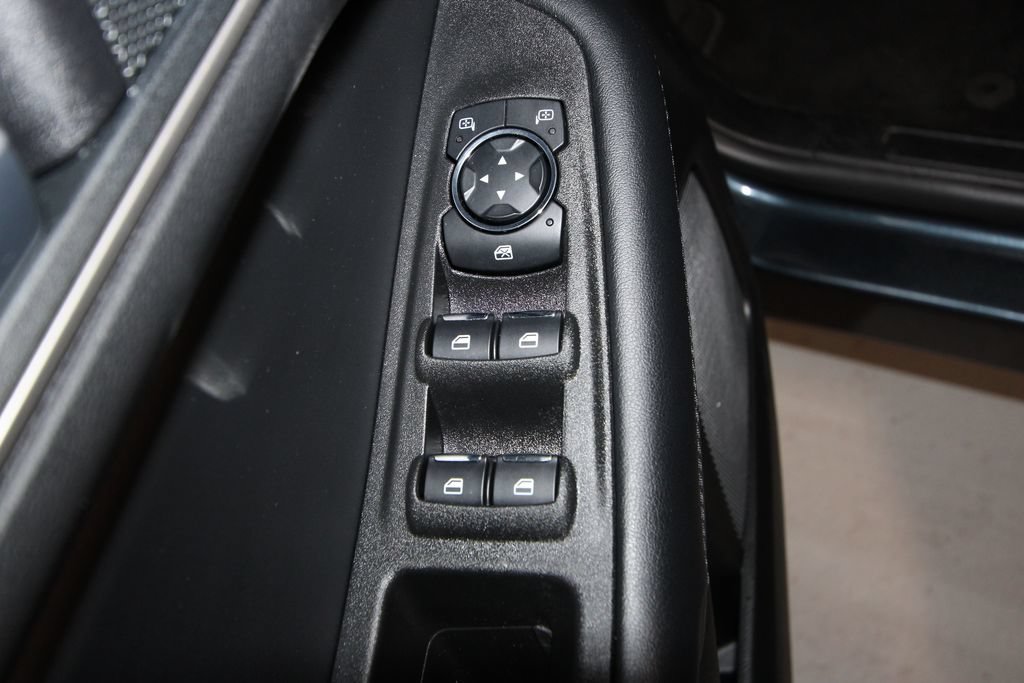 Used 2024 Ford Edge SEL w/ Convenience Package AWD/4WD image 6