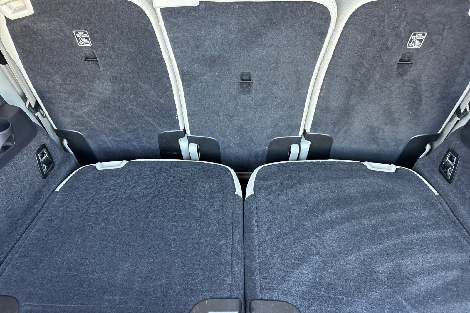 Certified 2024 Volvo XC90 T8 Plus w/ Protection Package Premier image 19