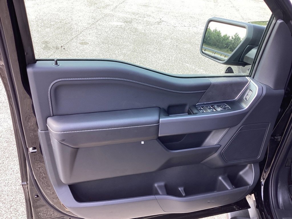 New 2025 Ford F150 XLT w/ Equipment Group 301A Standard image 20