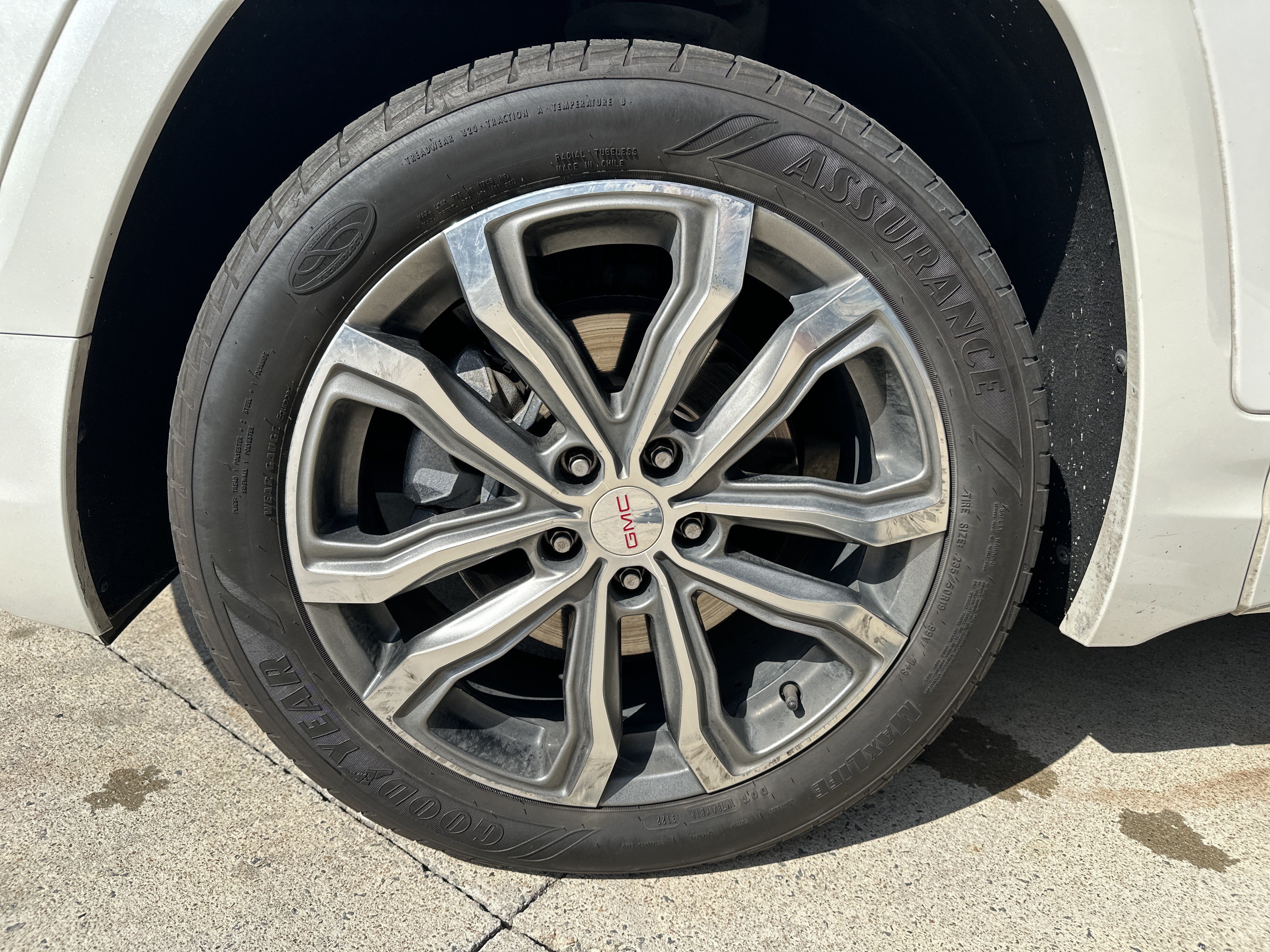 Used 2020 GMC Terrain Denali w/ LPO, Cargo Package AWD/4WD image 31