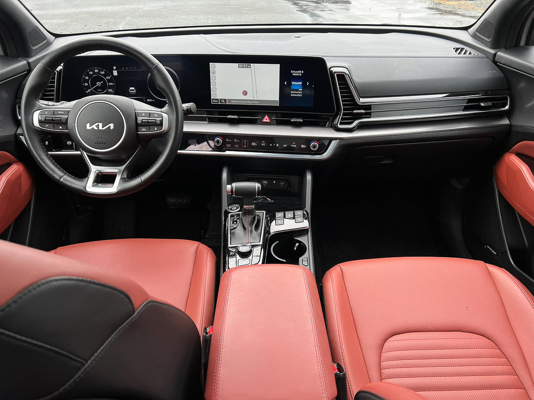 Used 2024 Kia Sportage SX image 32