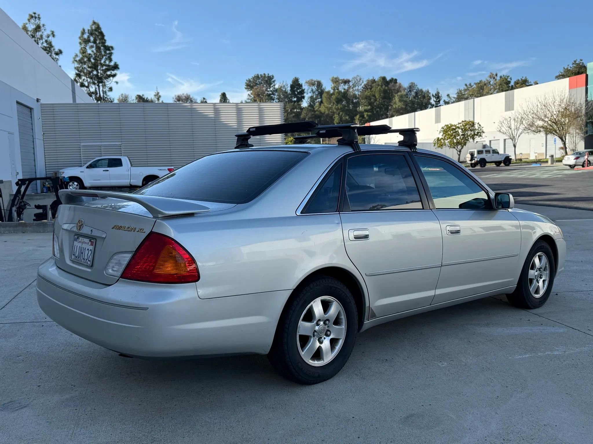 Used 2000 Toyota Avalon XL image 6