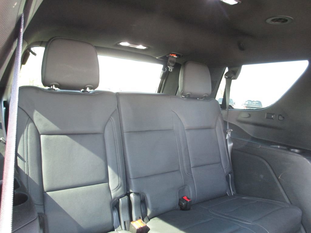 Used 2022 Chevrolet Tahoe LT w/ Luxury Package image 24