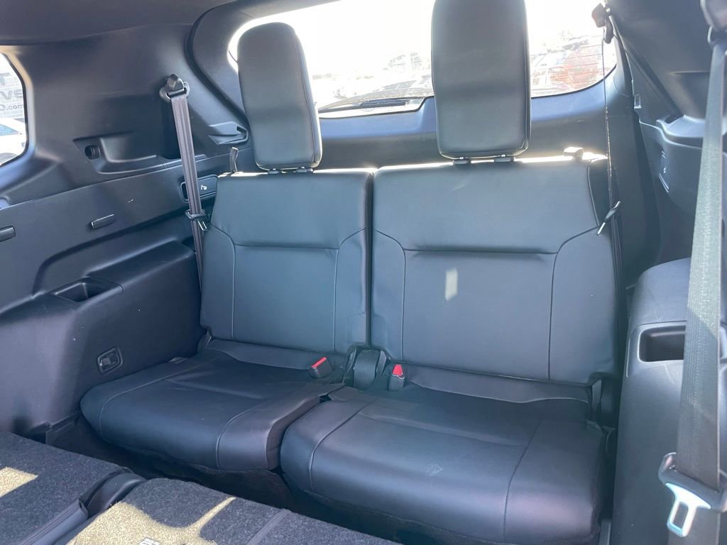 Used 2023 Mitsubishi Outlander SE Black Edition image 9