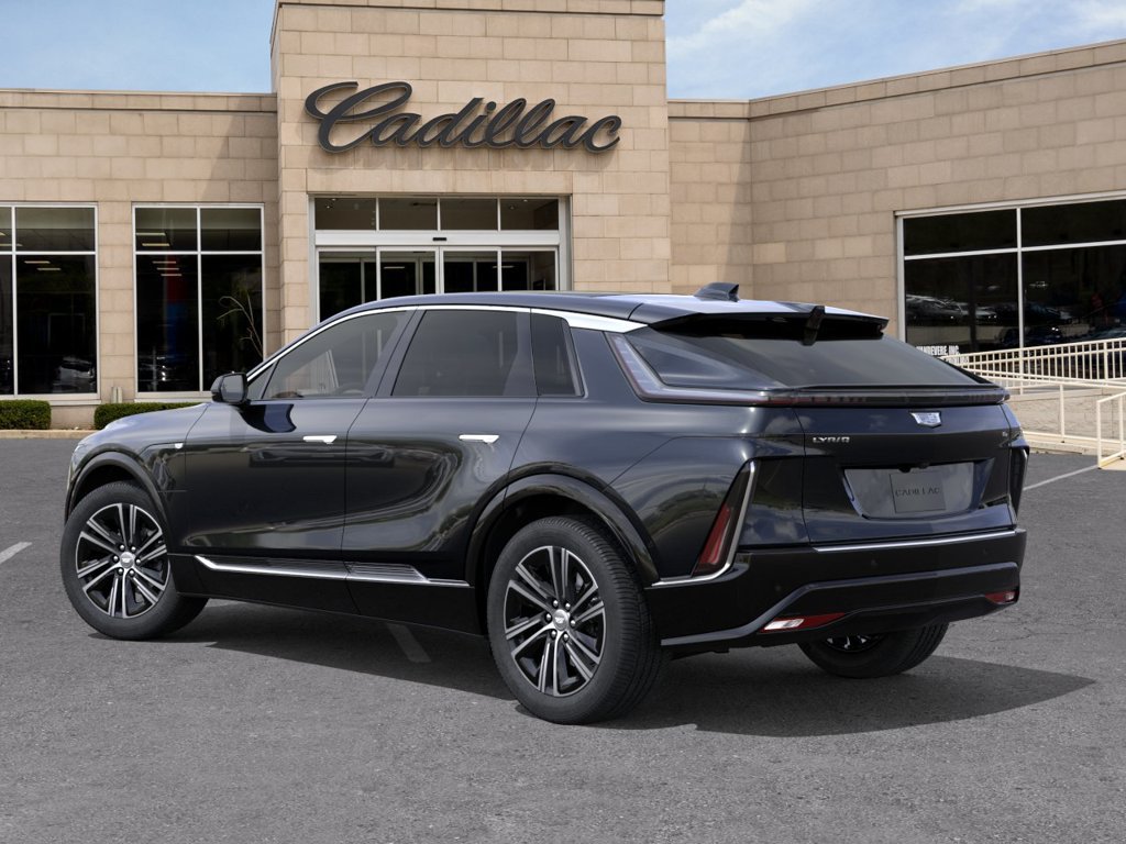 New 2027 Cadillac Lyriq Luxury w/ LPO, Floor Liner Package AWD/4WD image 5