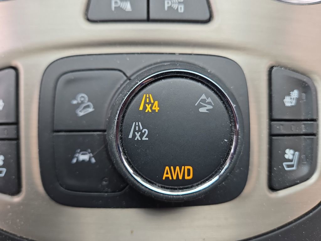 Used 2023 GMC Terrain Denali w/ Denali Premium Package image 26