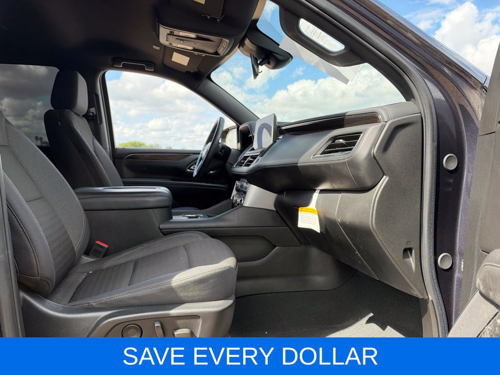 Used 2024 GMC Yukon SLE w/ LPO, Floor Liner Package RWD image 17