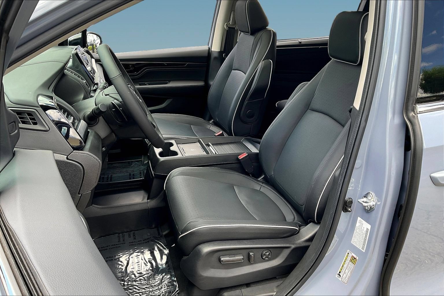 Used 2026 Honda Odyssey Elite image 21