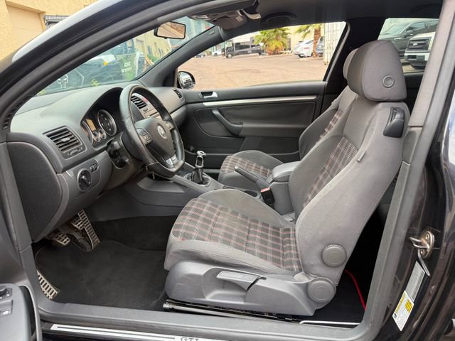 Used 2007 Volkswagen GTI 2-Door image 22